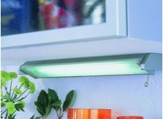 Applique métallique inclinable à 45°, inox brossé.