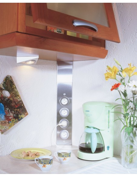 Bloc 4 prises d'angle-réglable en hauteur-inox brossé